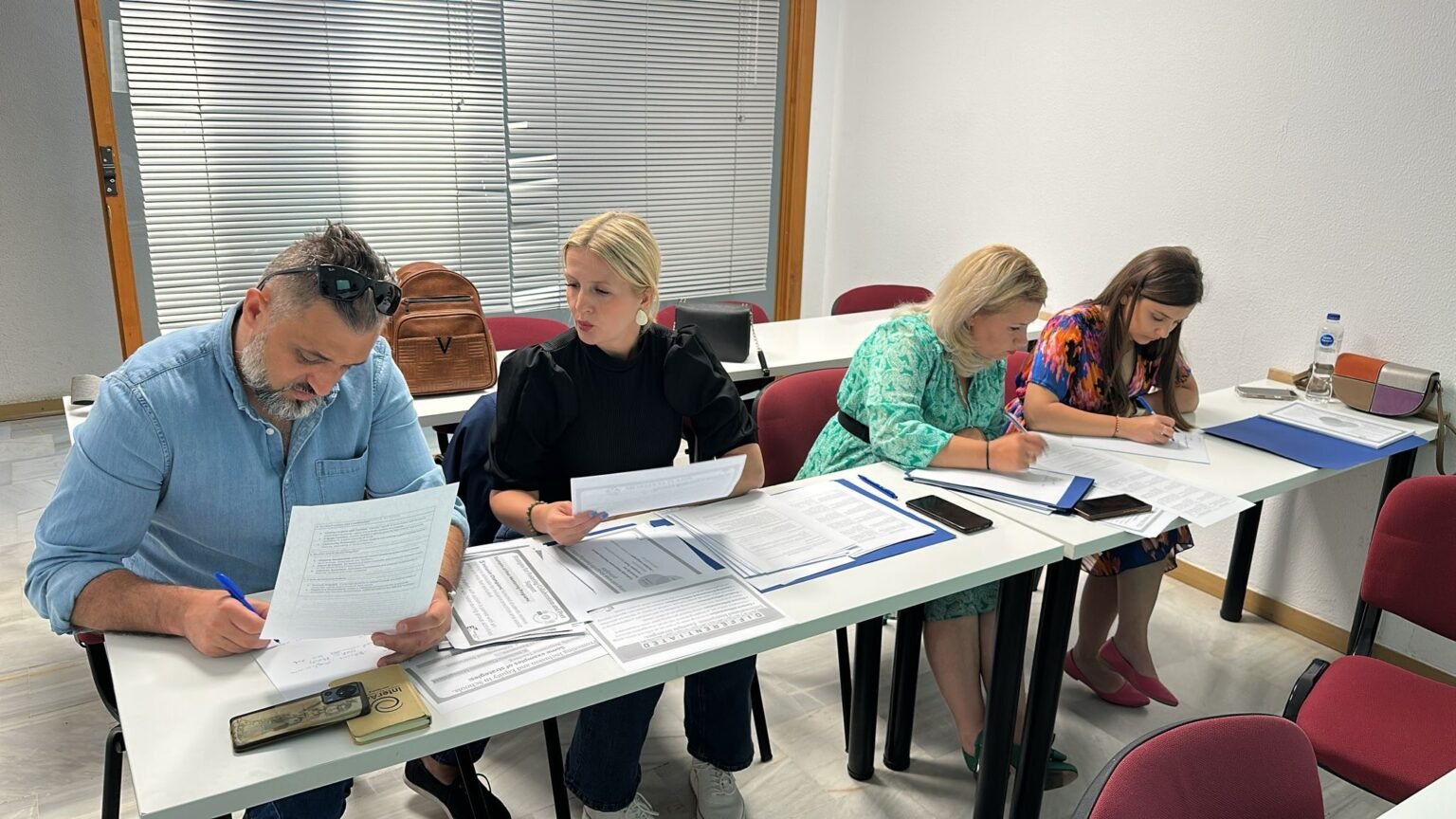 f8be996a-914a-4ac4-a675-968473868682